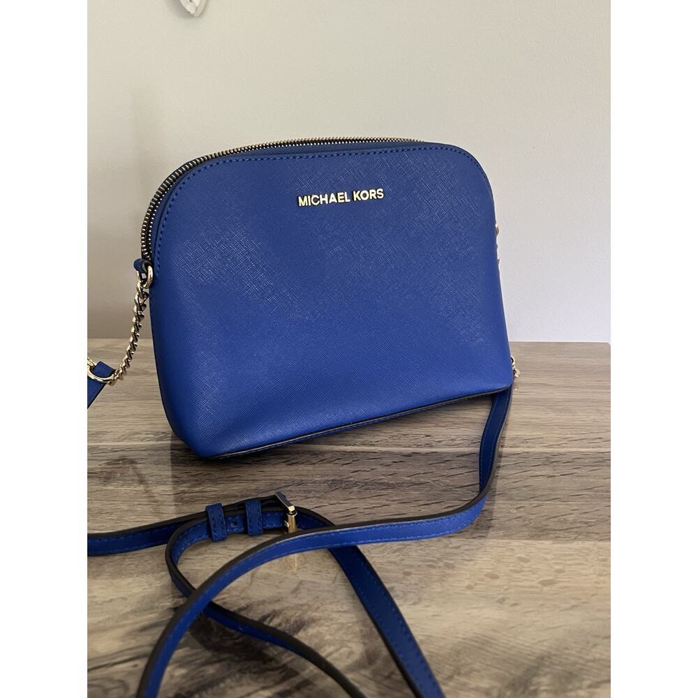 Michael Kors Blue Saffiano Jet Set Dome Crossbody Bag